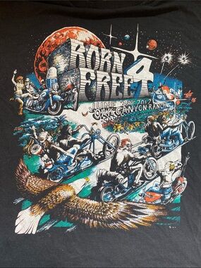 Born Free 4 T-shirt Medium